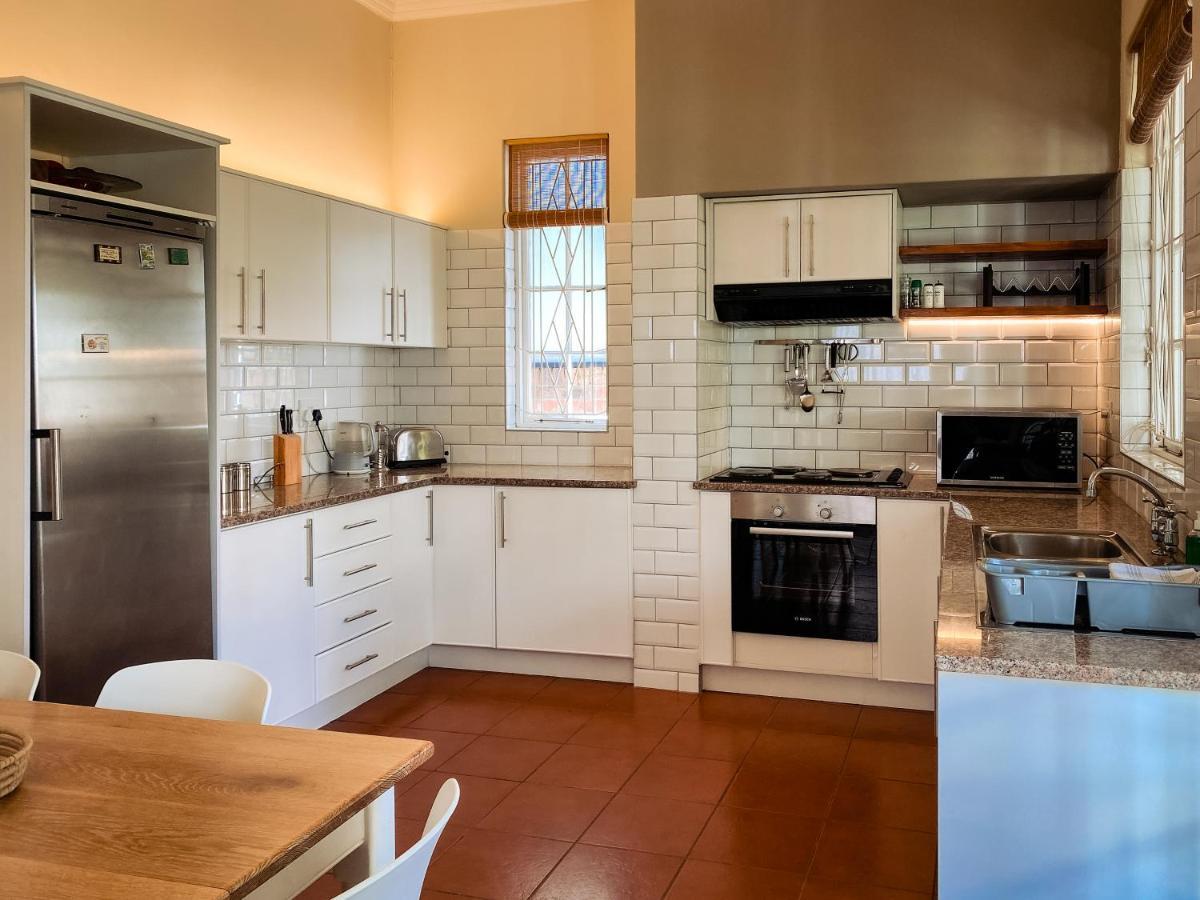 5 Camp Street & Self-catering * Kapstadt